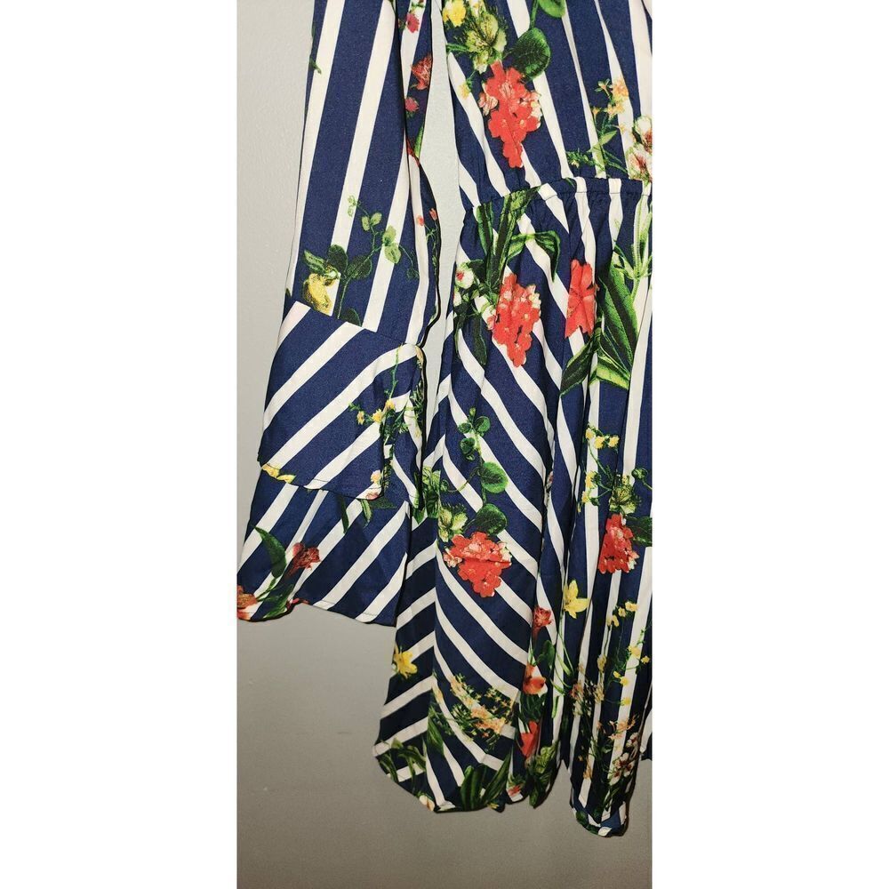 Live 4 Truth Dress - Picture 2 of 8